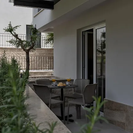 Olea Prestige Aparthotel 4*