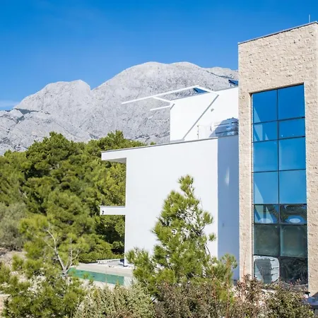 Olea Prestige 4* Promajna