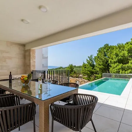 Olea Prestige アパートホテル