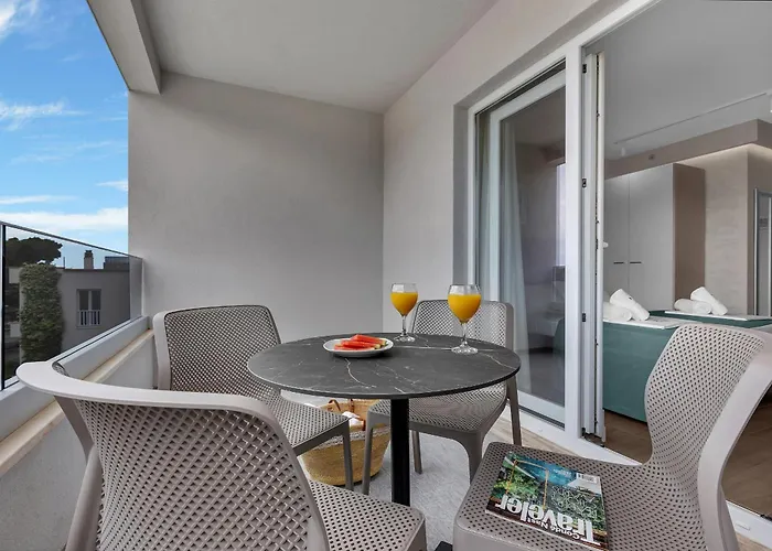 Olea Prestige Aparthotel
